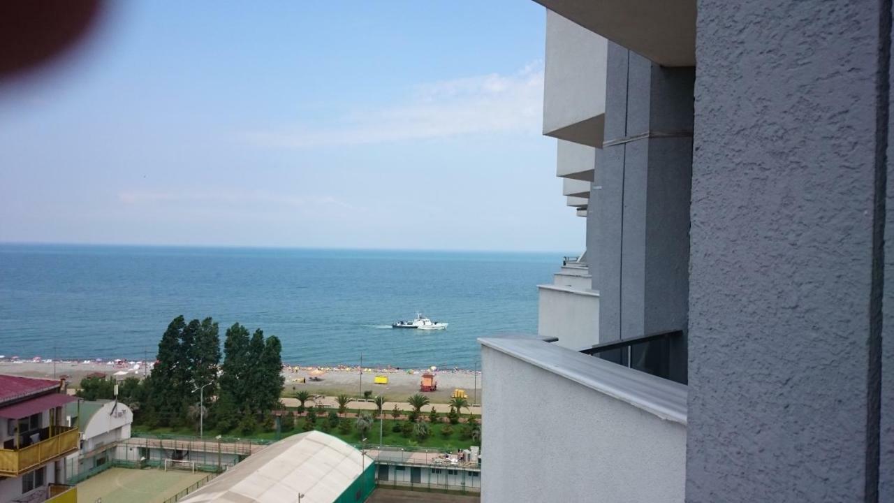 Apartments In Batumi With Sea View Екстериор снимка